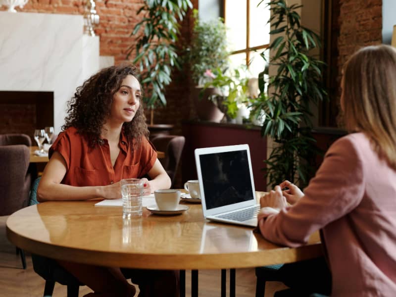 PREPÁRATE PARA UNA ENTREVISTA DE TRABAJO